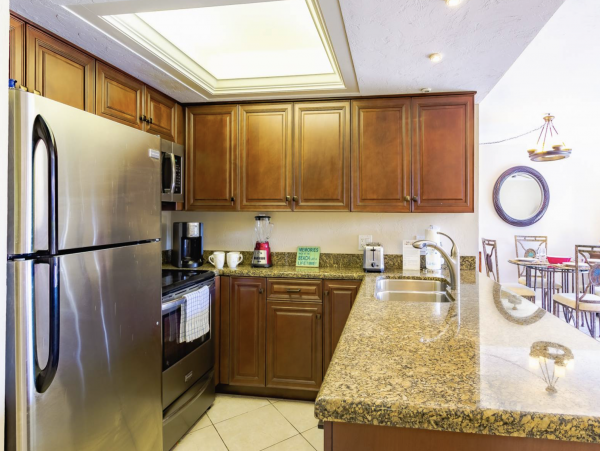 Siesta Key Gem with 2 Bedrooms and Water Views